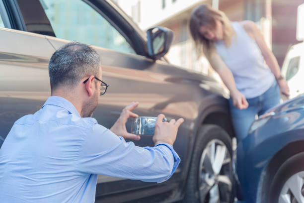 Professional Full Coverage Car Insurance technician working in Mahinahina, HI
